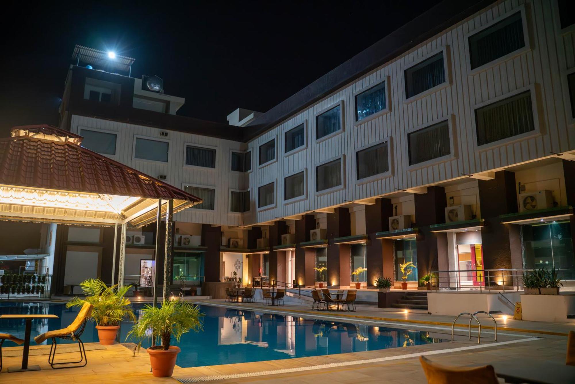 Bamboo Saa Mulberry Resort Pushkar Esterno foto